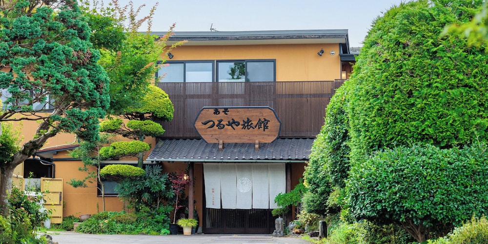 Tsuruya