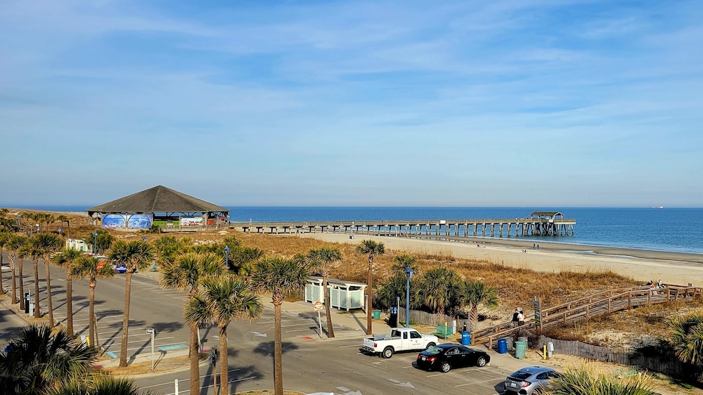 Dolphin Watch Tybee Vacation Rentals