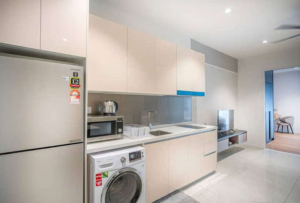 Platinum Quill Apartments Residences