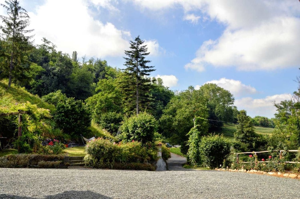 Agriturismo Cascina Tollu