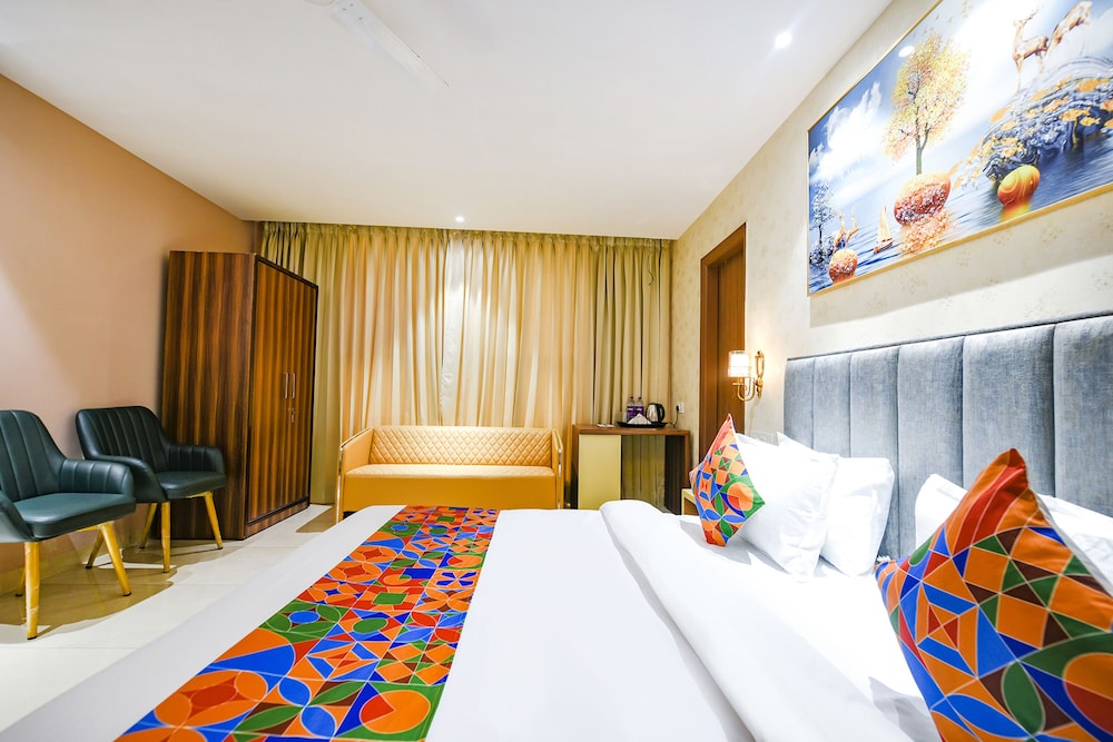 Fabhotel Supreme Suites view 4