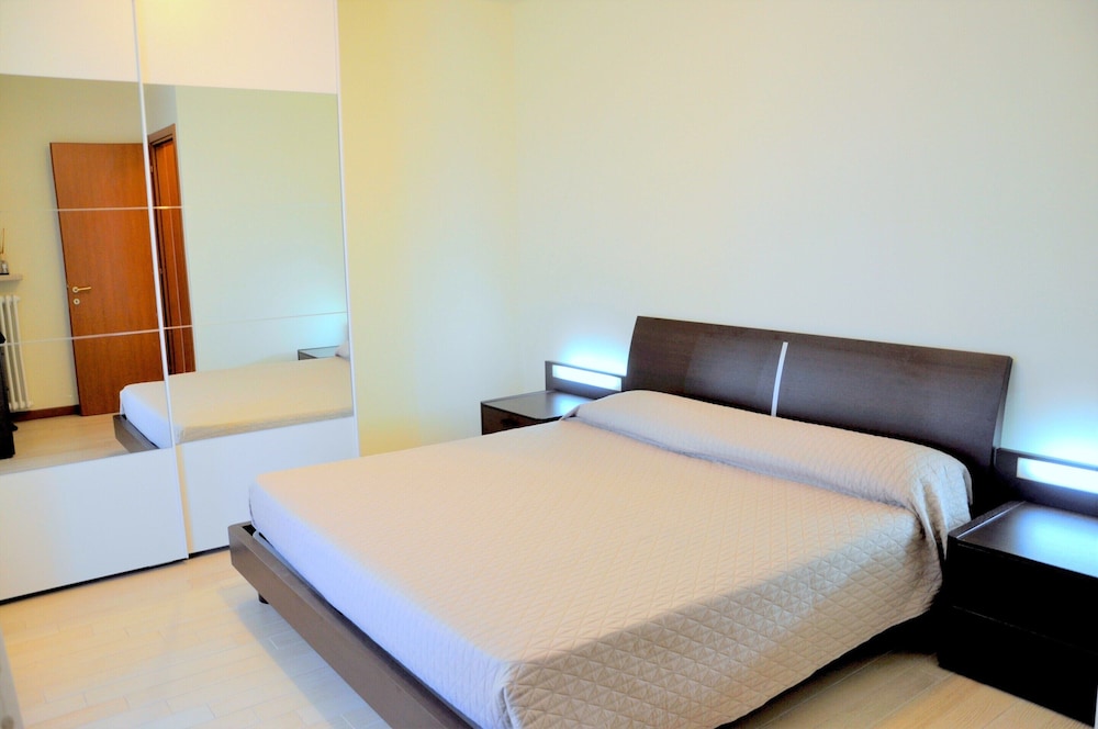 Holiday Home Lazise Near Lake Garda view 3
