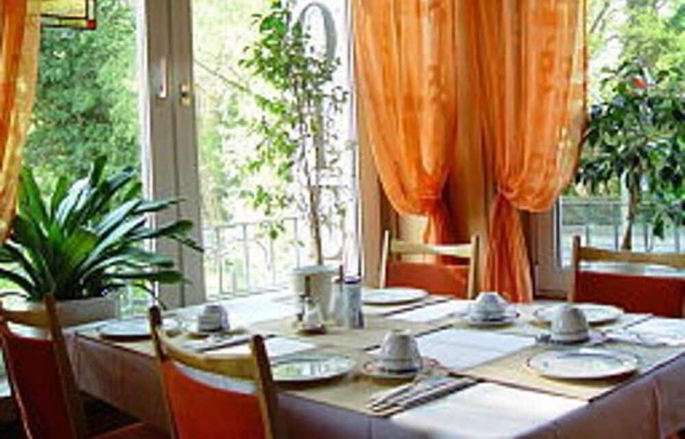 Hotel Gretescher Hof - Property Image 12