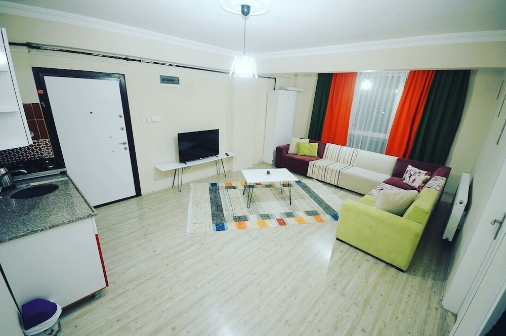 Luxxu view 5
