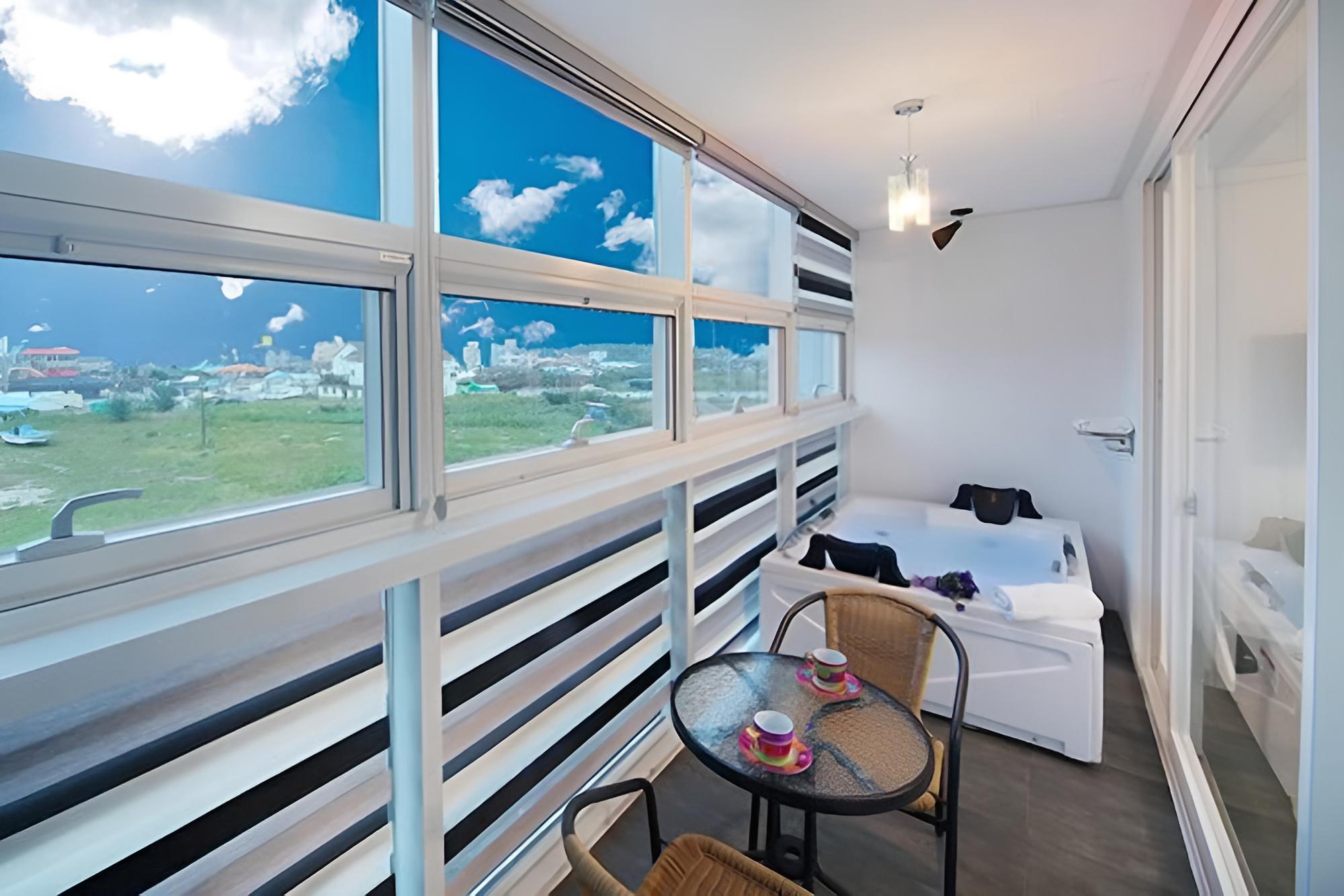 Gangneung Four View Pension