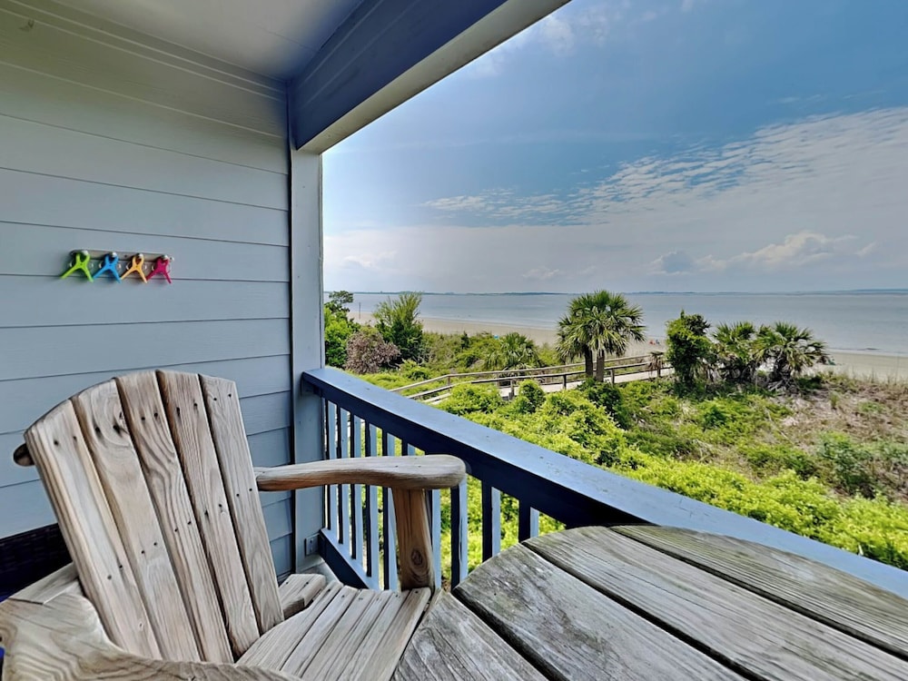 Beach Racquet A218 - Tybee Palms by Tybee Vacation Rentals