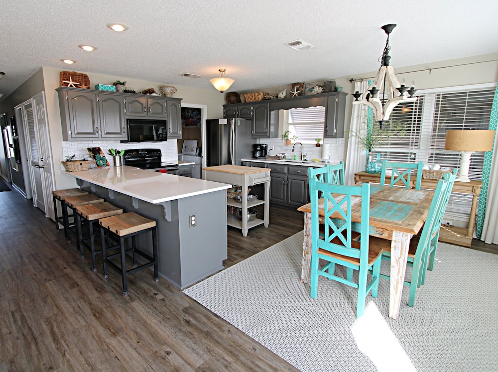 Pelican's Rest Beach House