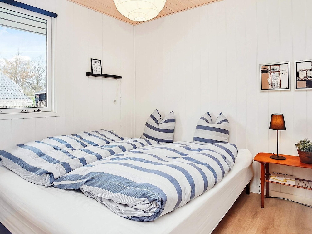 6 Person Holiday Home in Juelsminde