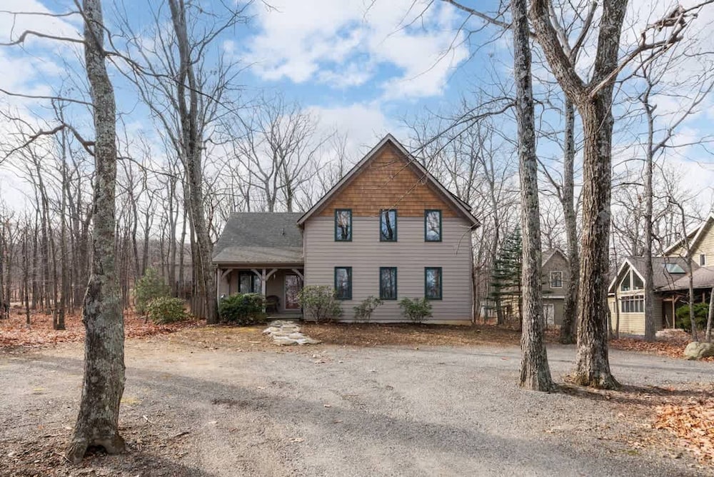 Wintergreen Ridge Retreat - Family Home