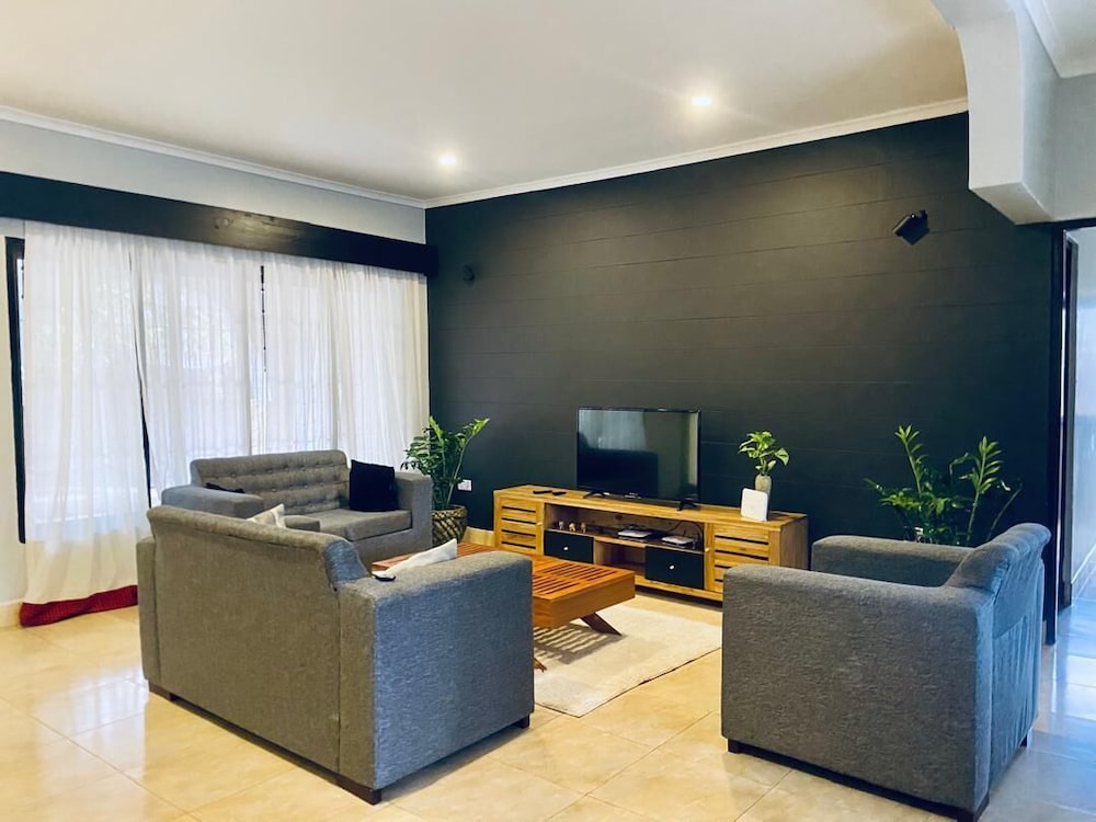 Mtoni Home Stay