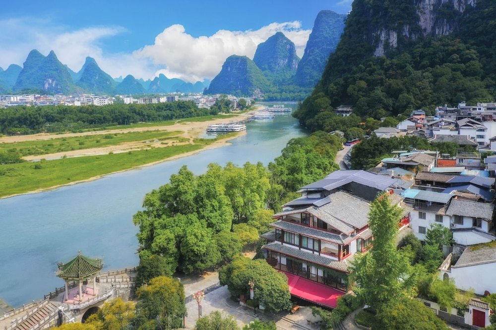 Yangshuo Riverview Hotel