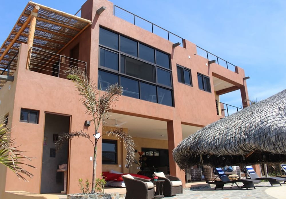 Villa Rocas view 5