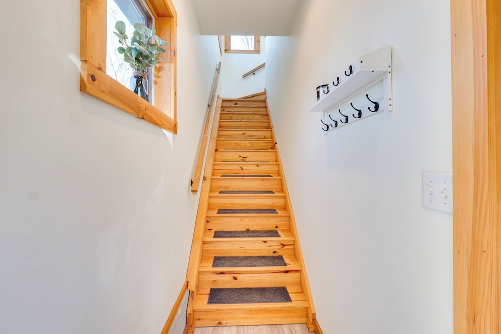 Hike & Fish: Outdoor Retreat Near Trails