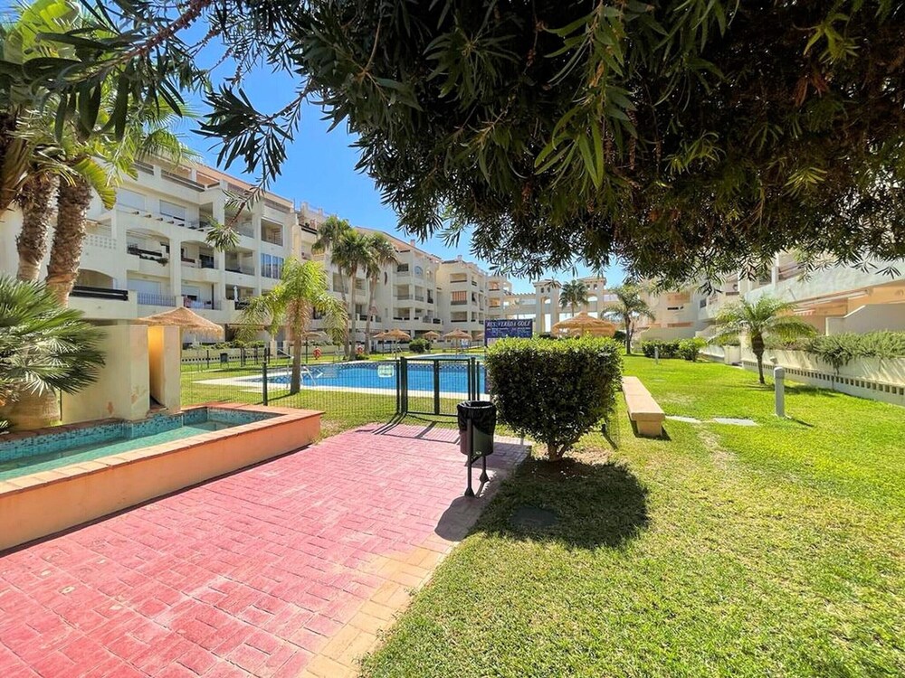 Apartment in Roquetas Near Playa Serena Beach