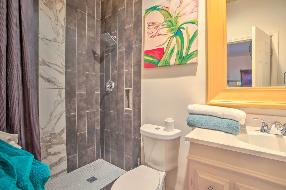 Atlanta Vacations - Vibrant Studio, 8 Mi to Stone Mountain Park! - Property Image 2