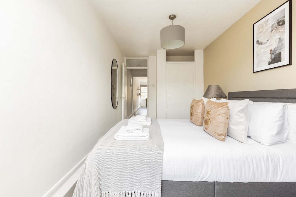 The Pimlico Apartments