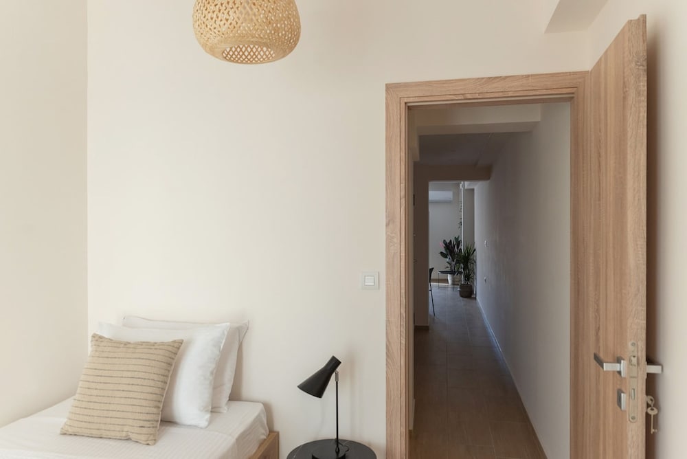 Saint Matthew Central Apartment by Senaon