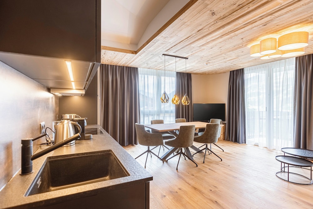 Zillertal Suites Fügen by ALPS RESORTS