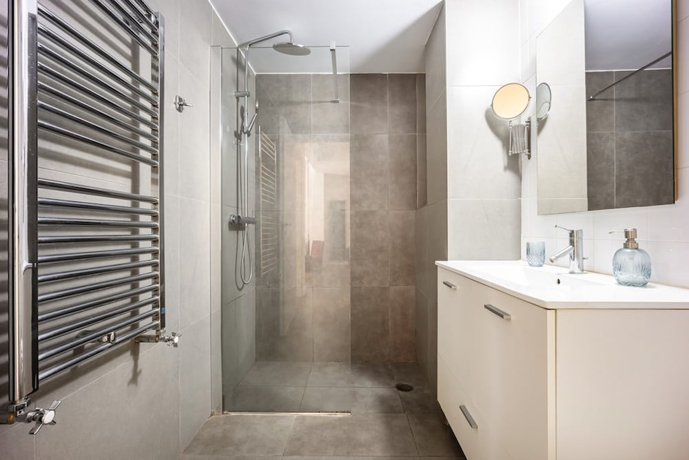 Sunny 1bedroom Cozy Flat in the Acropolis Area