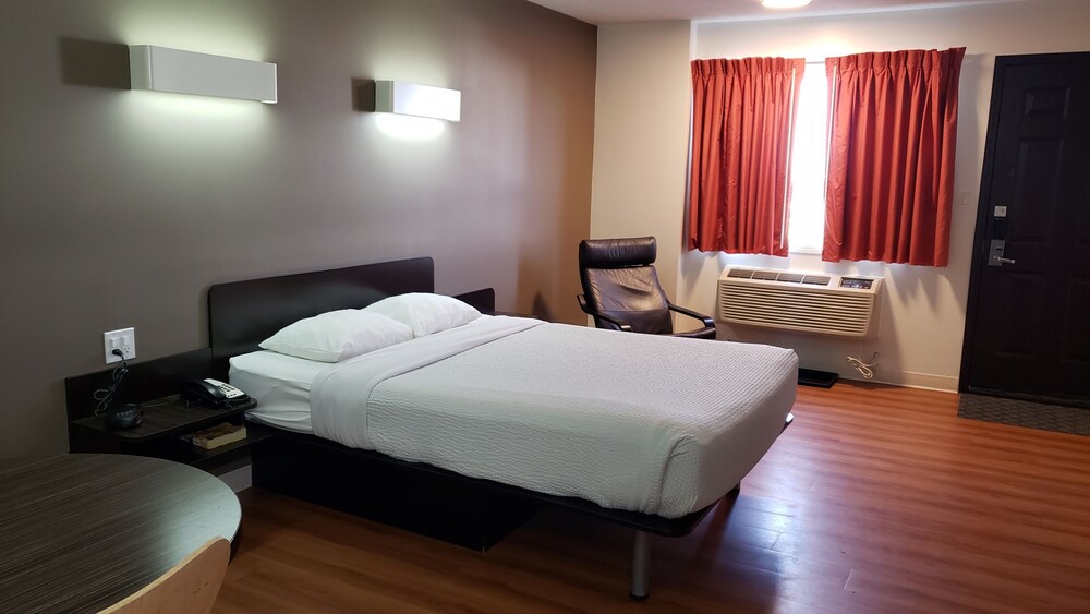 Joys Inn
