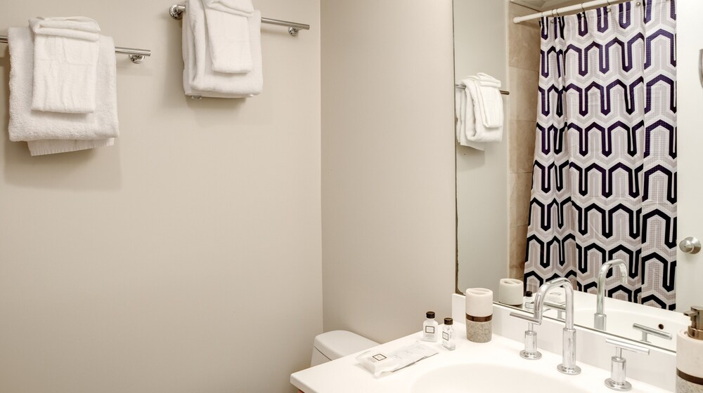 Thomas Circle 2br Furnished Condo 2 Bedroom Apts