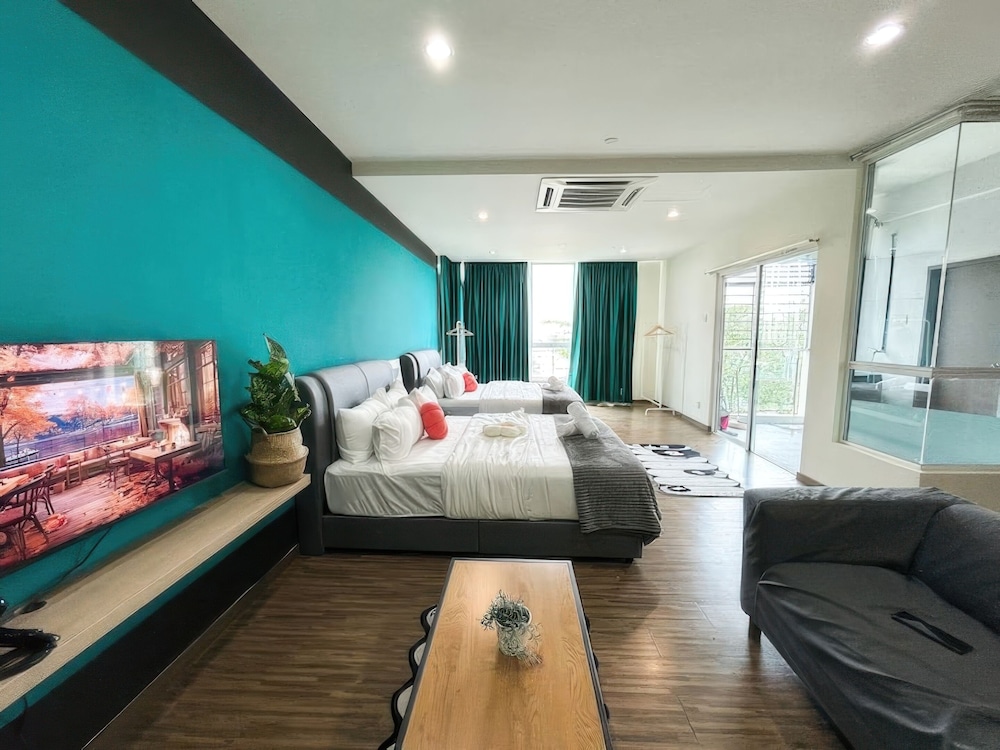 Zetapark Condominium by Emily in Town
