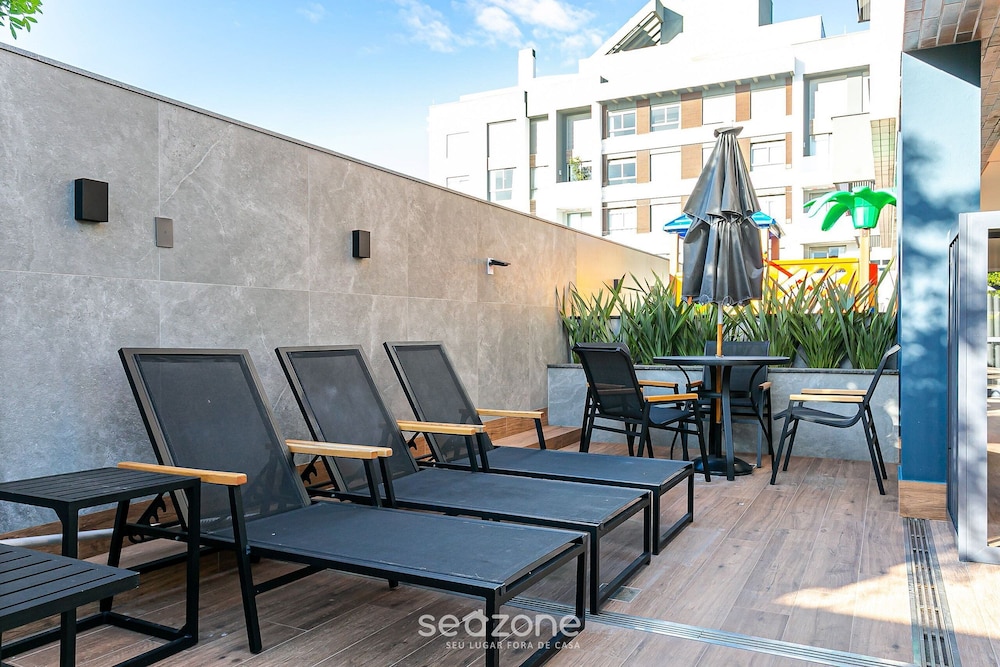 Ap a Cond. w/ Pool and Gym, 350m the Beach Jpr212