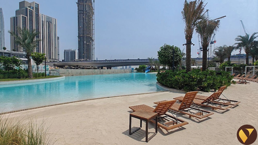 Vogue Rosewater Creek Beach Stylish 2BR