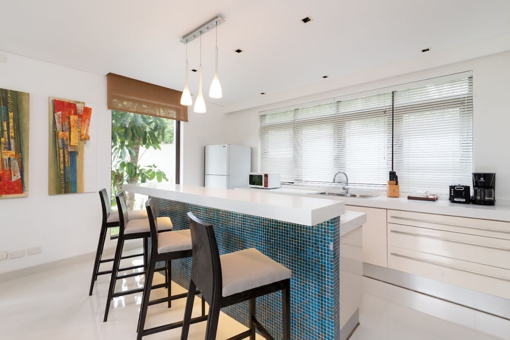 2 Br Luxury Villa SDV141 near the beachfront by Samui Dream Villas