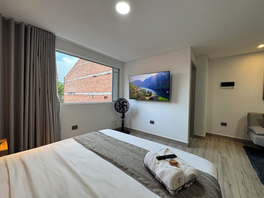 Torre Zurich Luxury