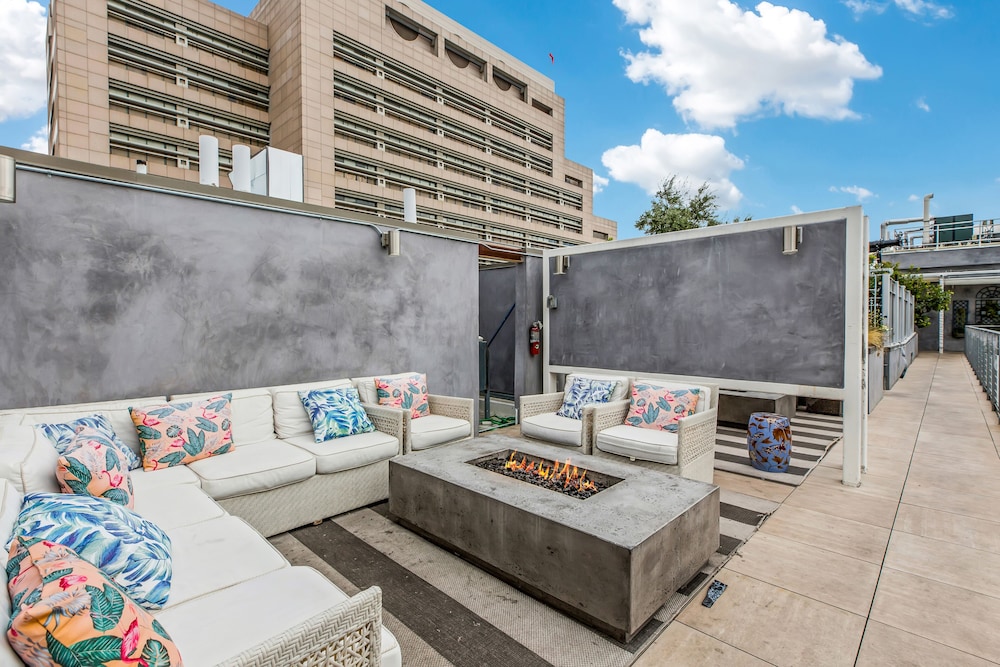 Oneluxstay At HWH LA Downtown