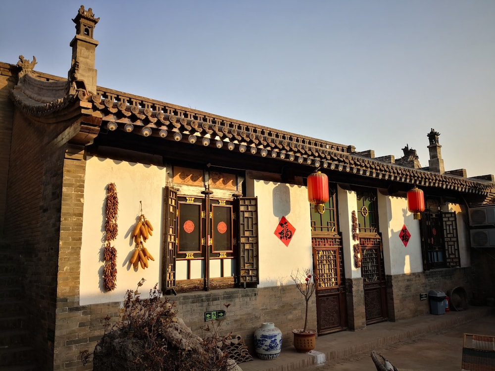 City Wall Old House.Ji Residence
