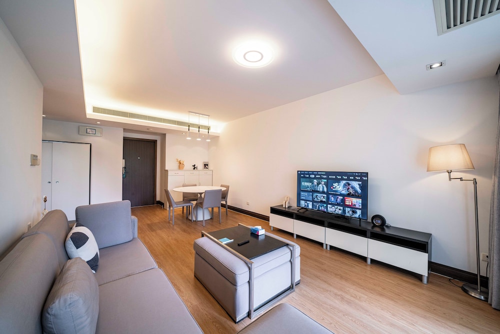 Tyms Stylish 1BR 1BA Apt Yongxin Century