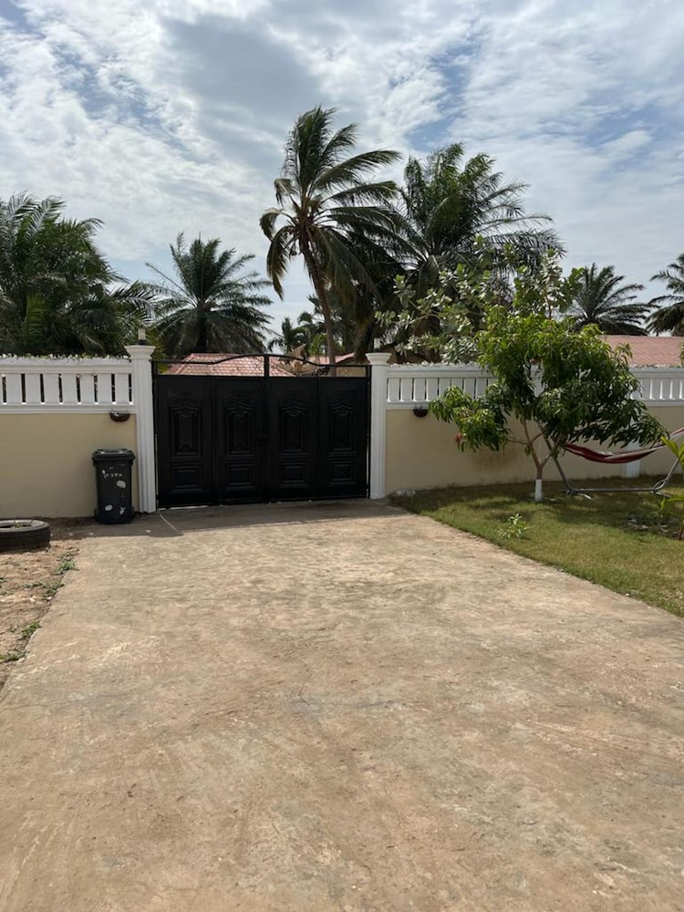 Champions Lodge Brufut Gambia view 5