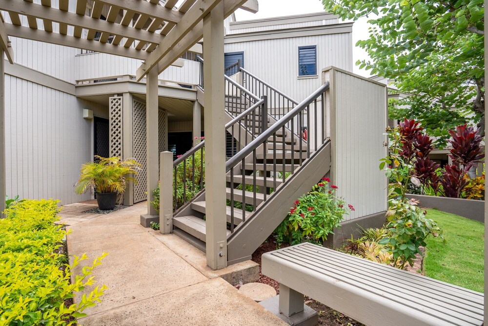 Hotel Wailea Luxury Hilltop Resort Vistas - Image 1