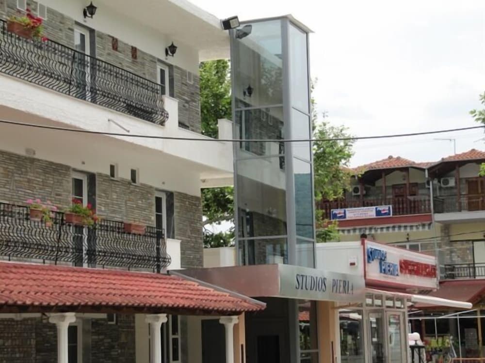 Studios Pieria