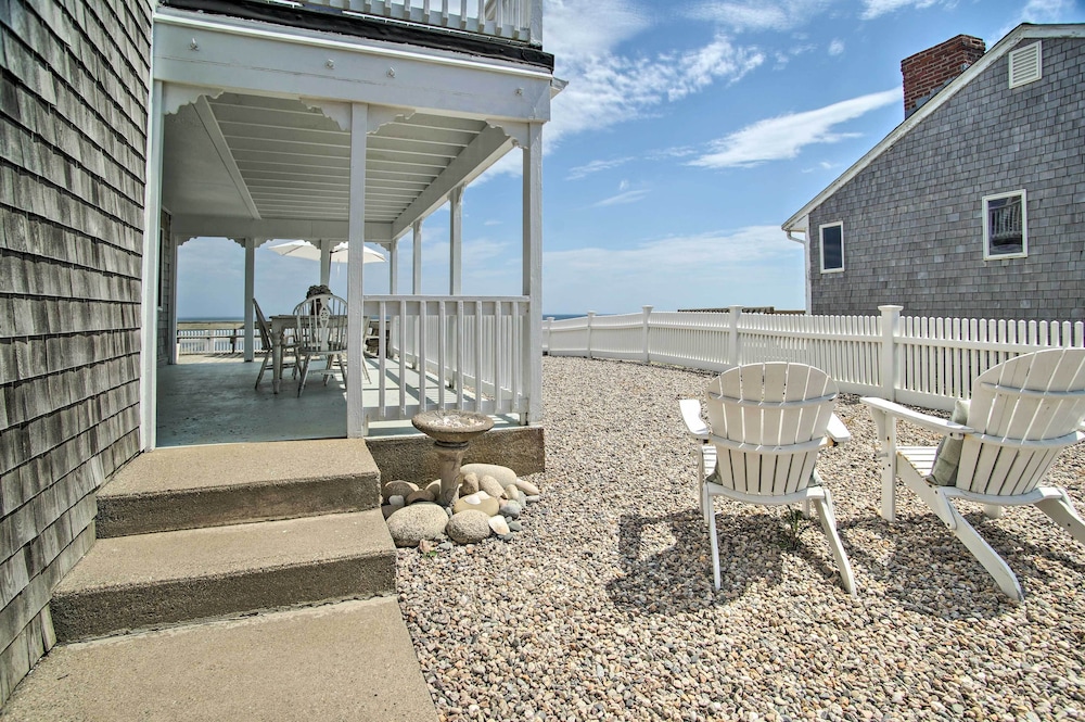 2 Decks + Beach Access: Oceanfront Getaway! view 4