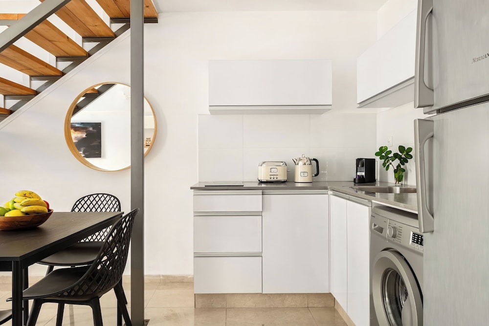Royal Park Apt Resort by Sea N Rent
