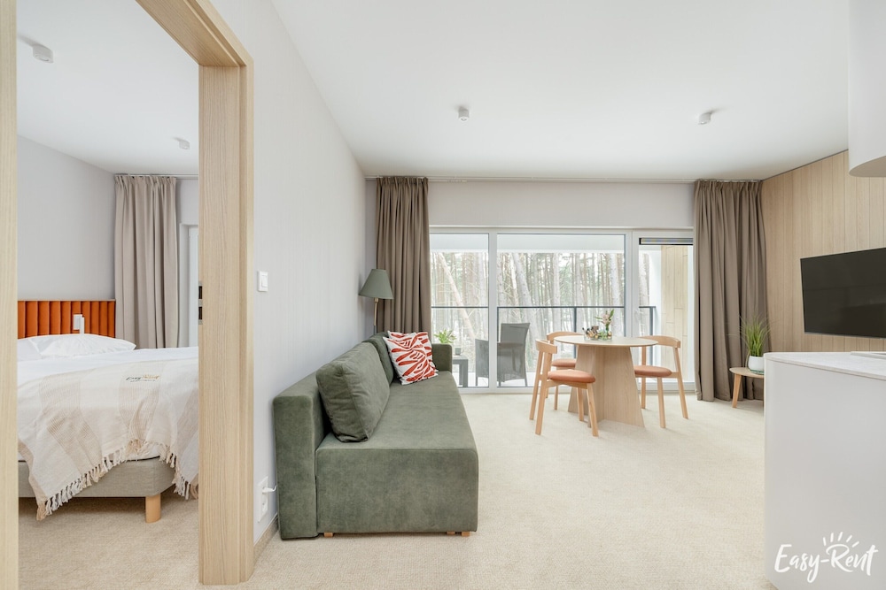Apartment Lukecin Near Beach and Pool