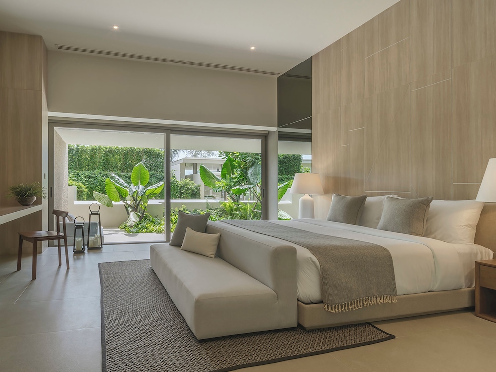 Veyla Natai Residence - Luxury Pool Villa view 4