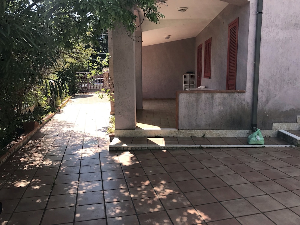 Photo 28