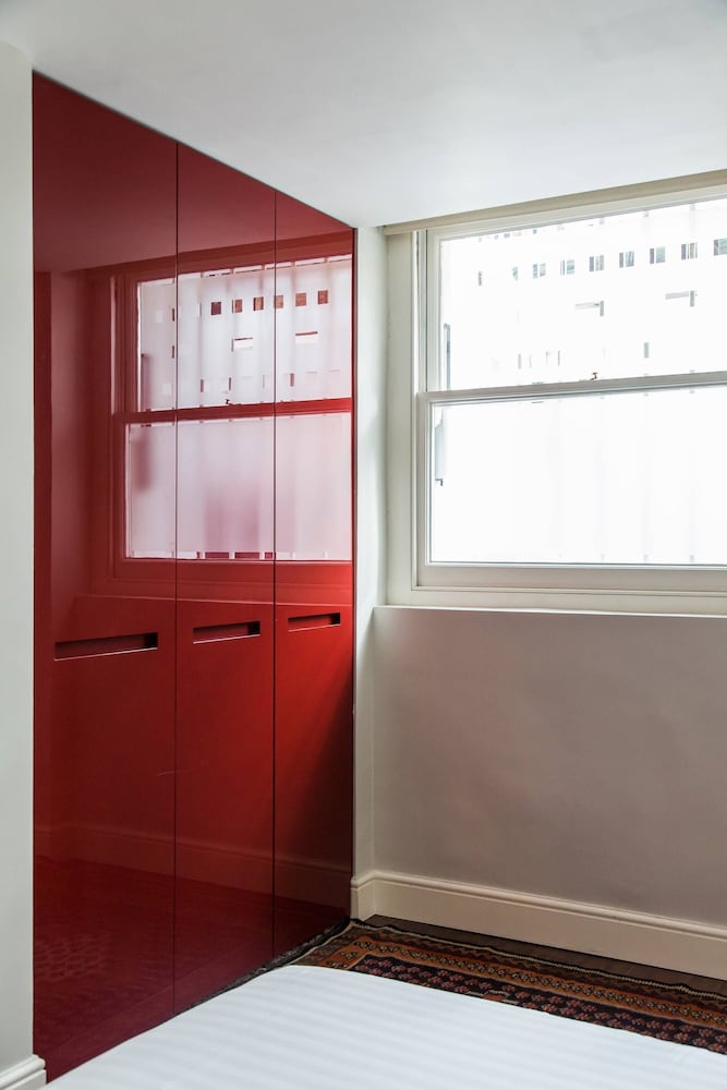 Hans Place II by Onefinestay
