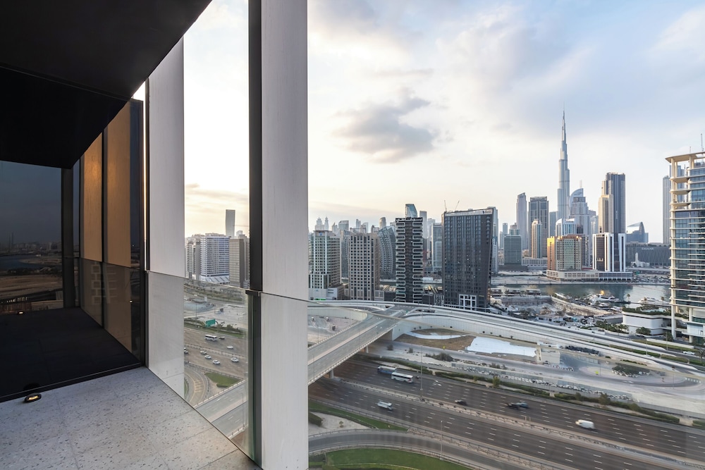SIMPLY COMFORT Upside Living Business Bay Stunning Panoramic Burj Cityline Views