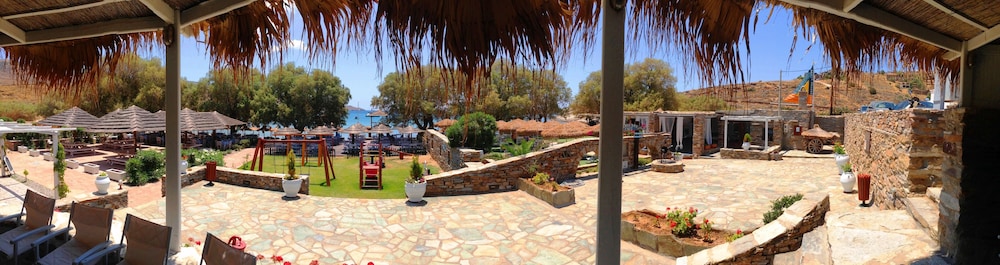 Porto Koundouros Beach and Villas