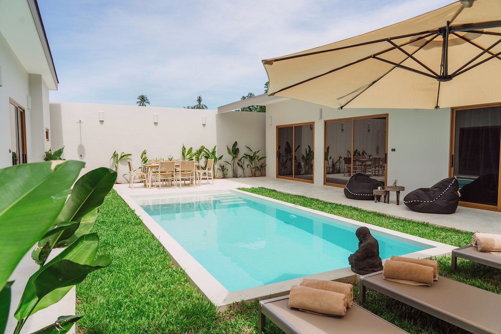 Karma Shana Residence