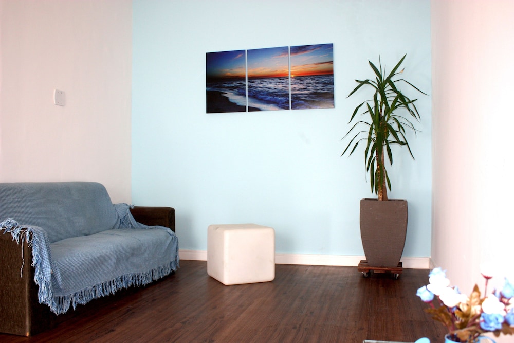 Club Suites