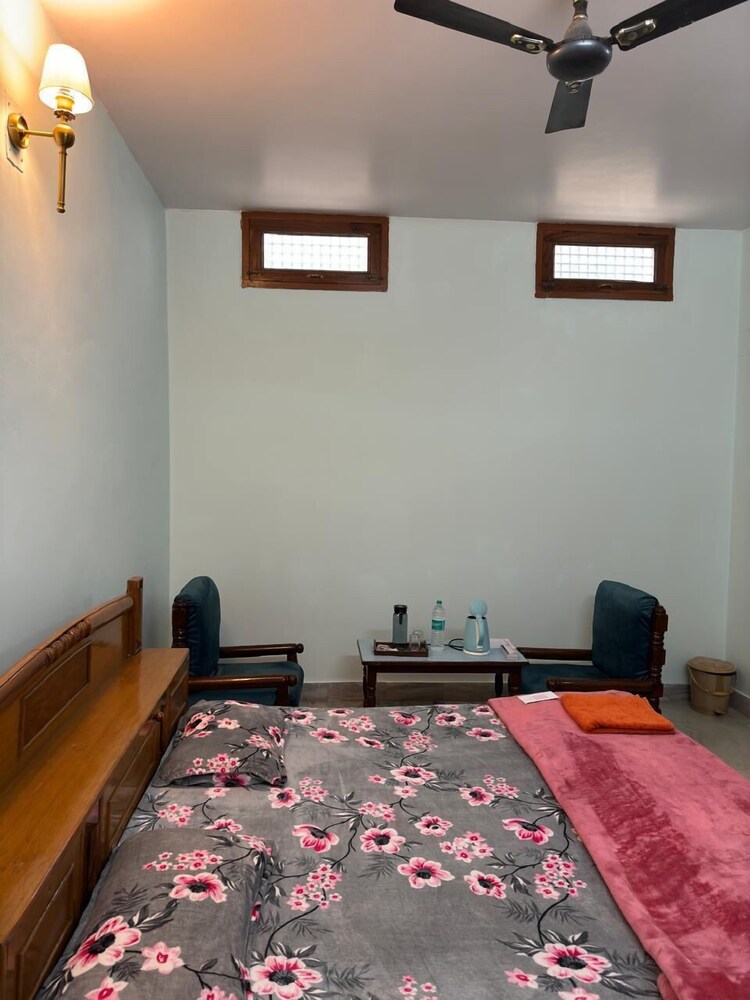 Mishra's Bungalow