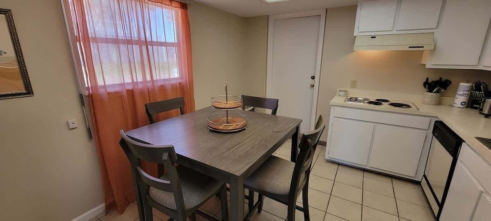 Bay View Great Deck Pool 2 Levels & 3 Bedr 3 Bedroom Condo