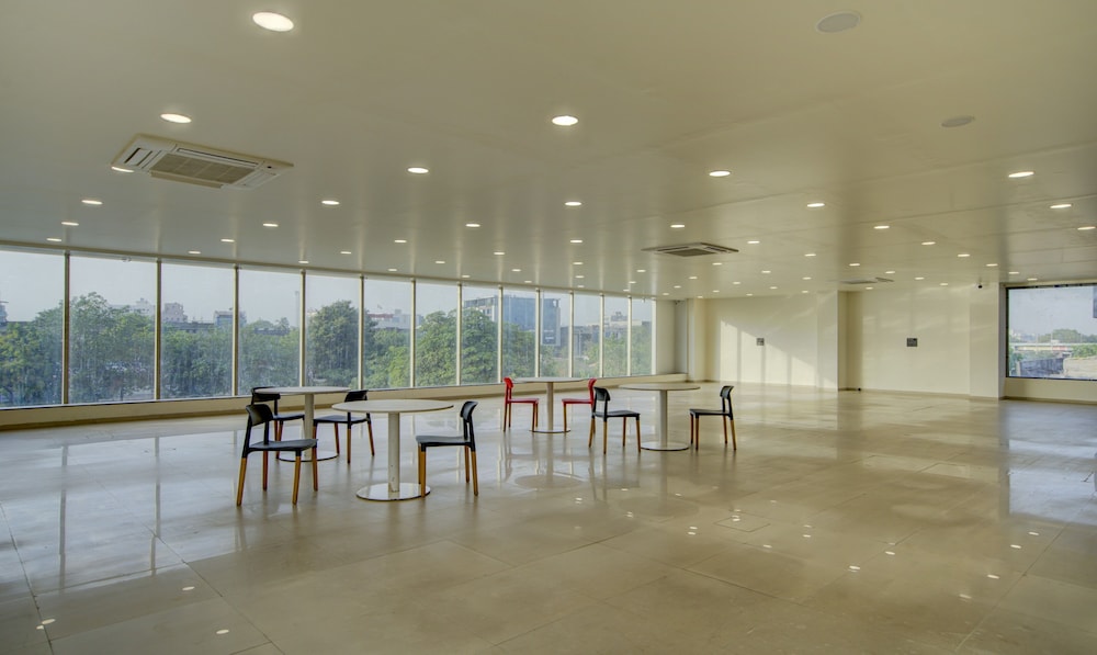 Treebo Grand Lotus view 5
