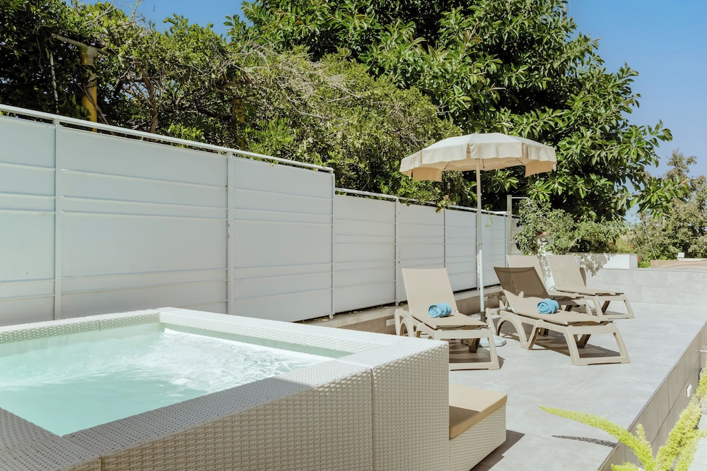 Hotiday Apartments Cefalù